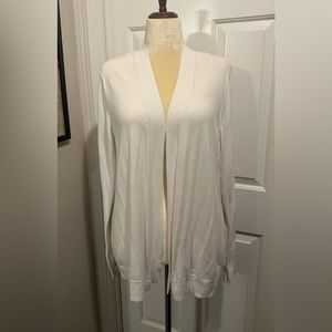 Old Navy White Cardigan. Size XXL Tall.